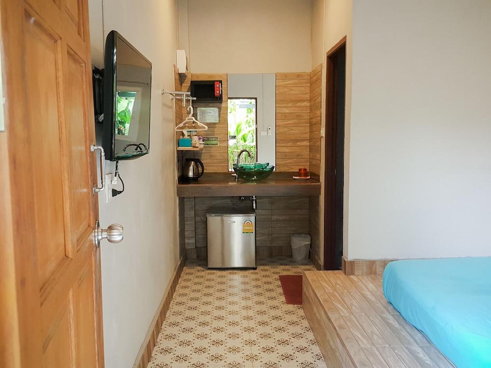 Glur Hostel Ao Nang Exterior foto